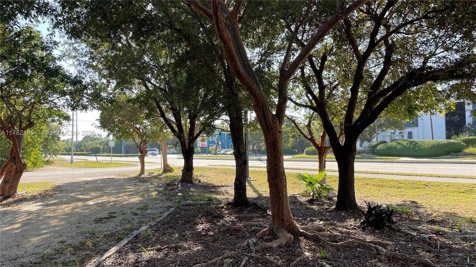 Small Image of 14 125TH STREET GULF, Marathon Number 13