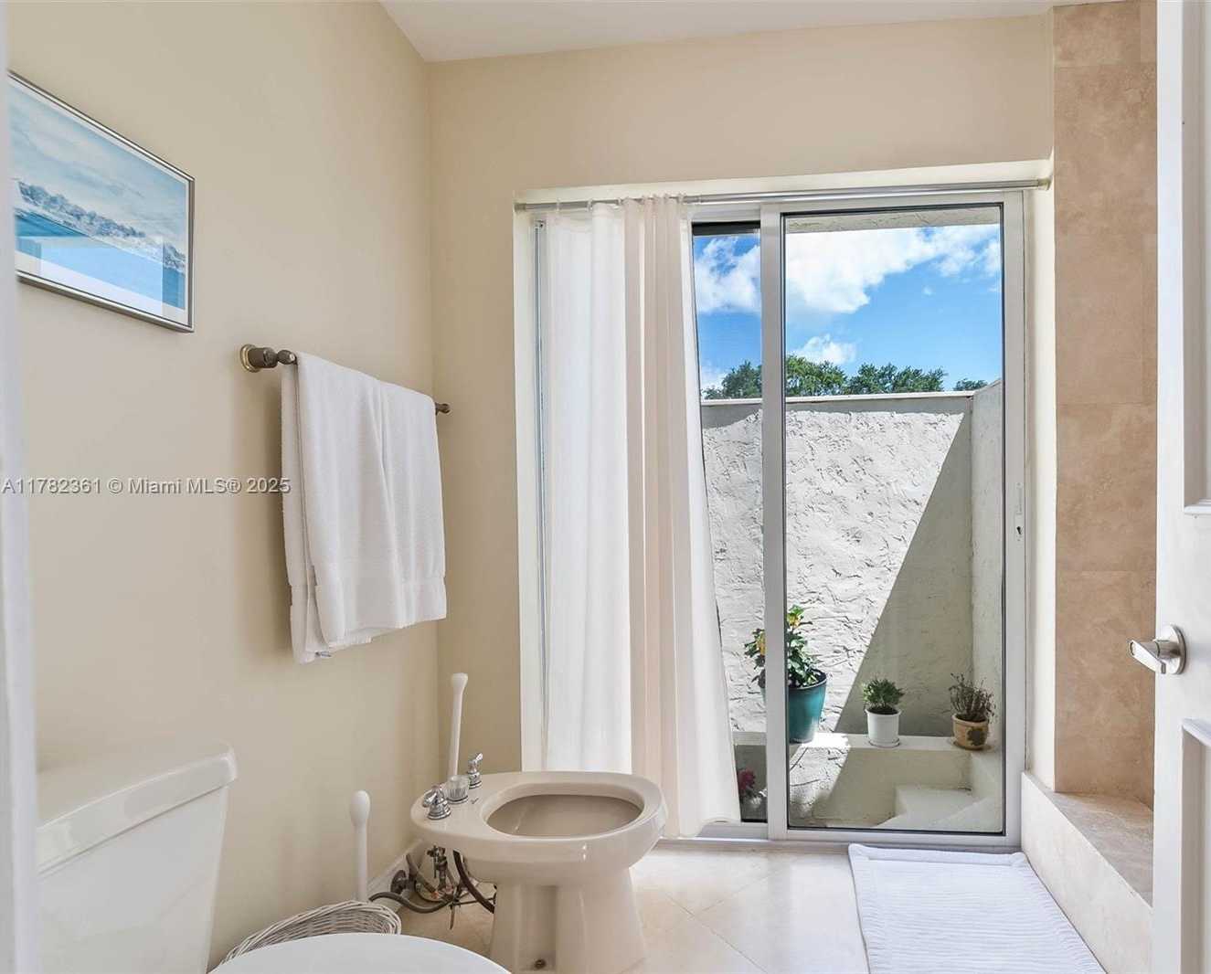 Small Image of 8330 SOUTH WEST 176TH ST, Palmetto Bay Number 20
