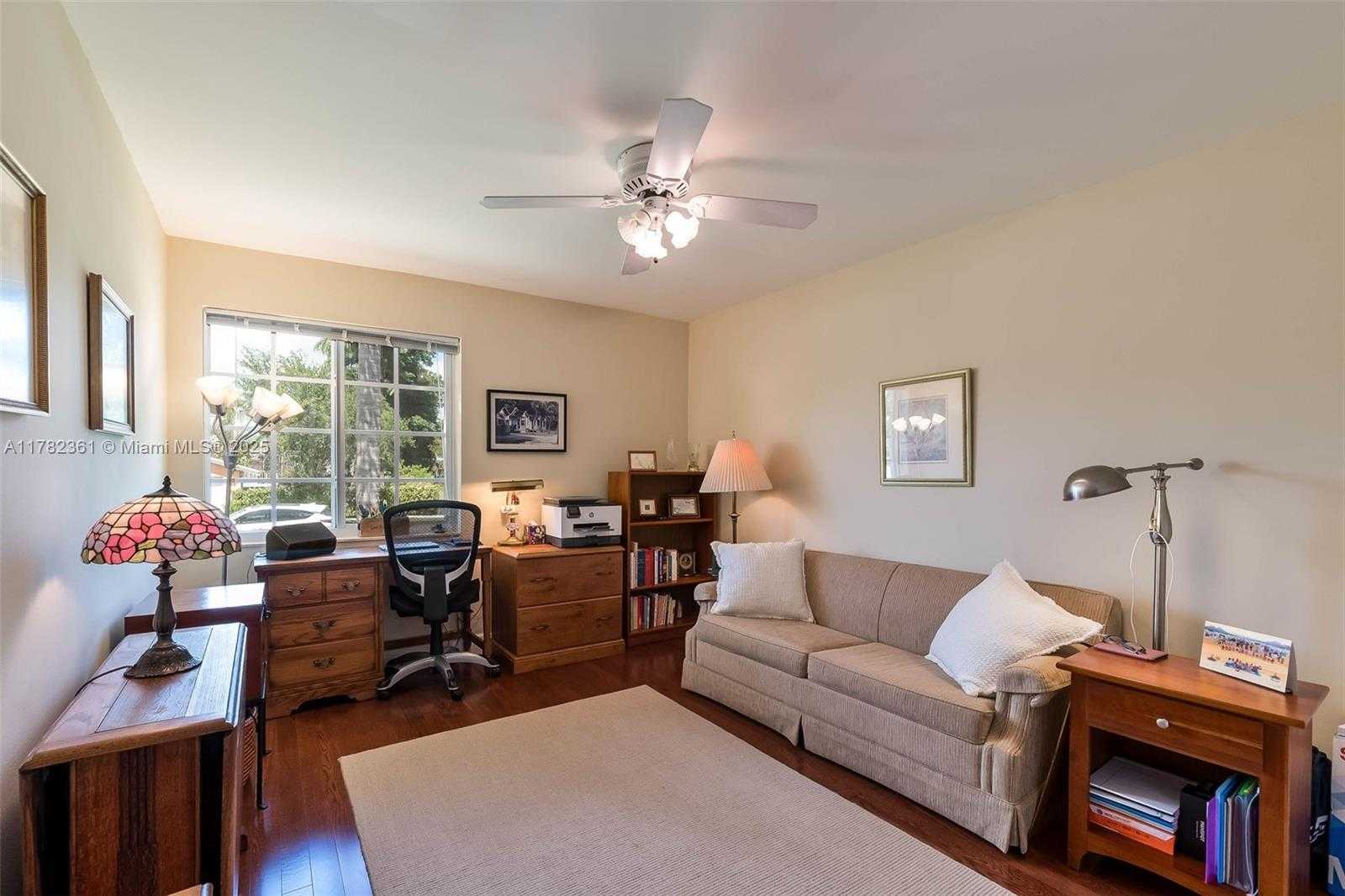 Small Image of 8330 SOUTH WEST 176TH ST, Palmetto Bay Number 23