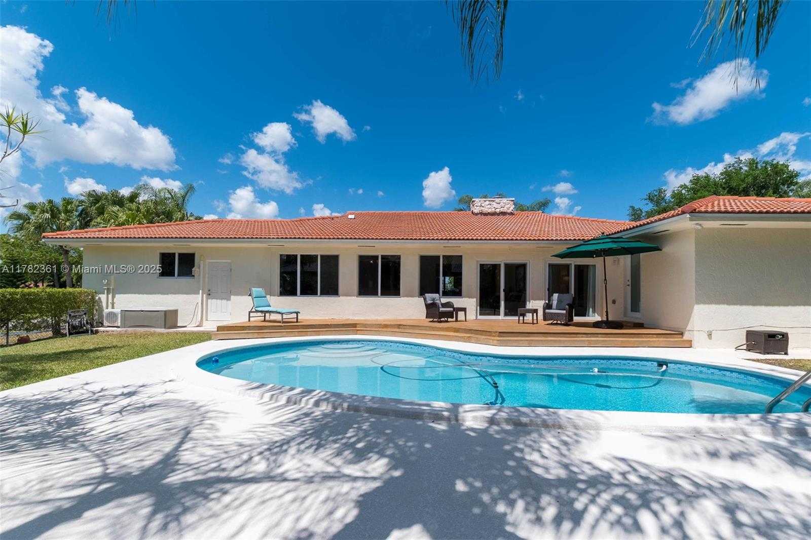 Small Image of 8330 SOUTH WEST 176TH ST, Palmetto Bay Number 31