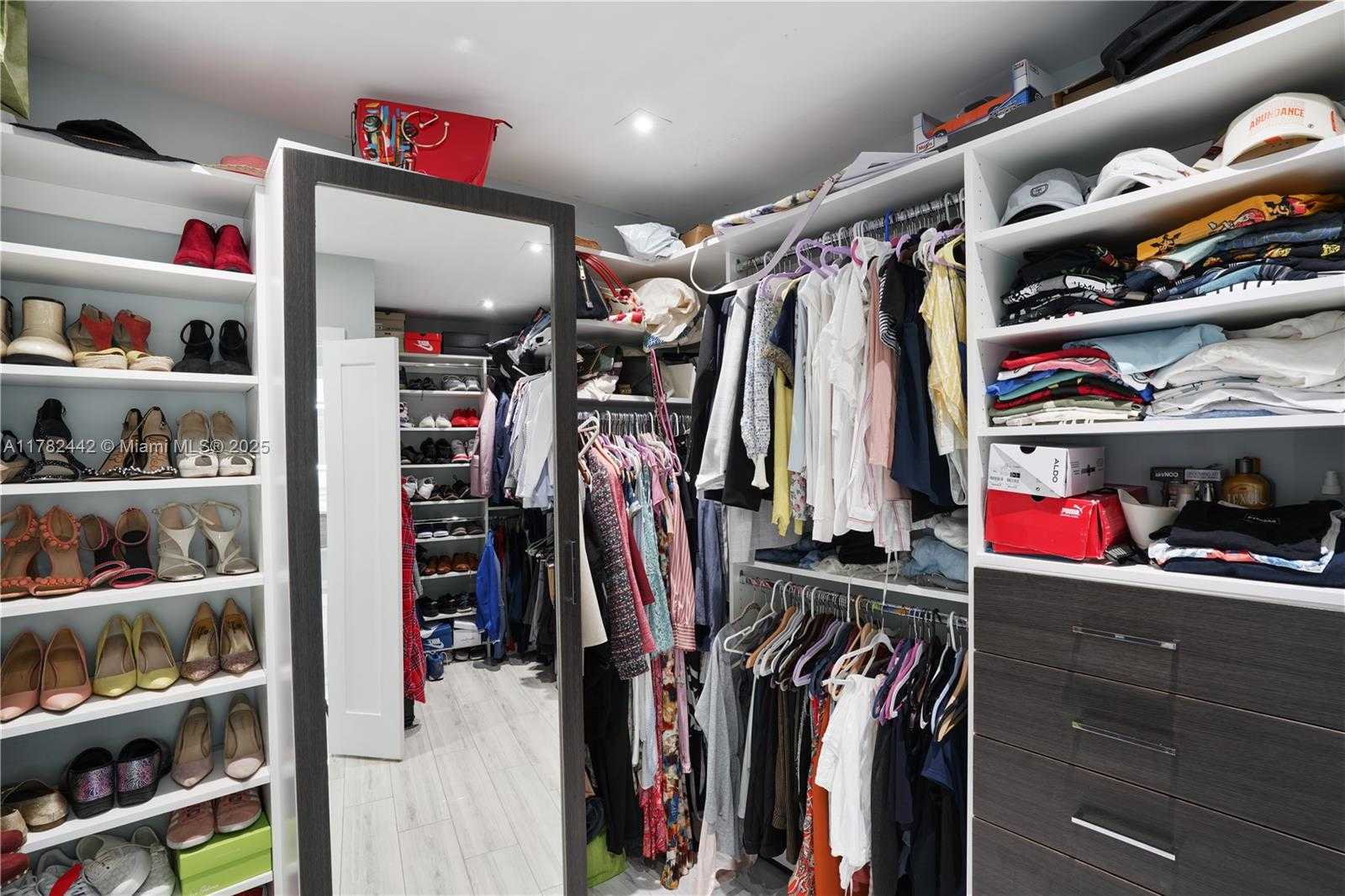 Small Image of 12500 GRIFFING BLVD, North Miami Number 15
