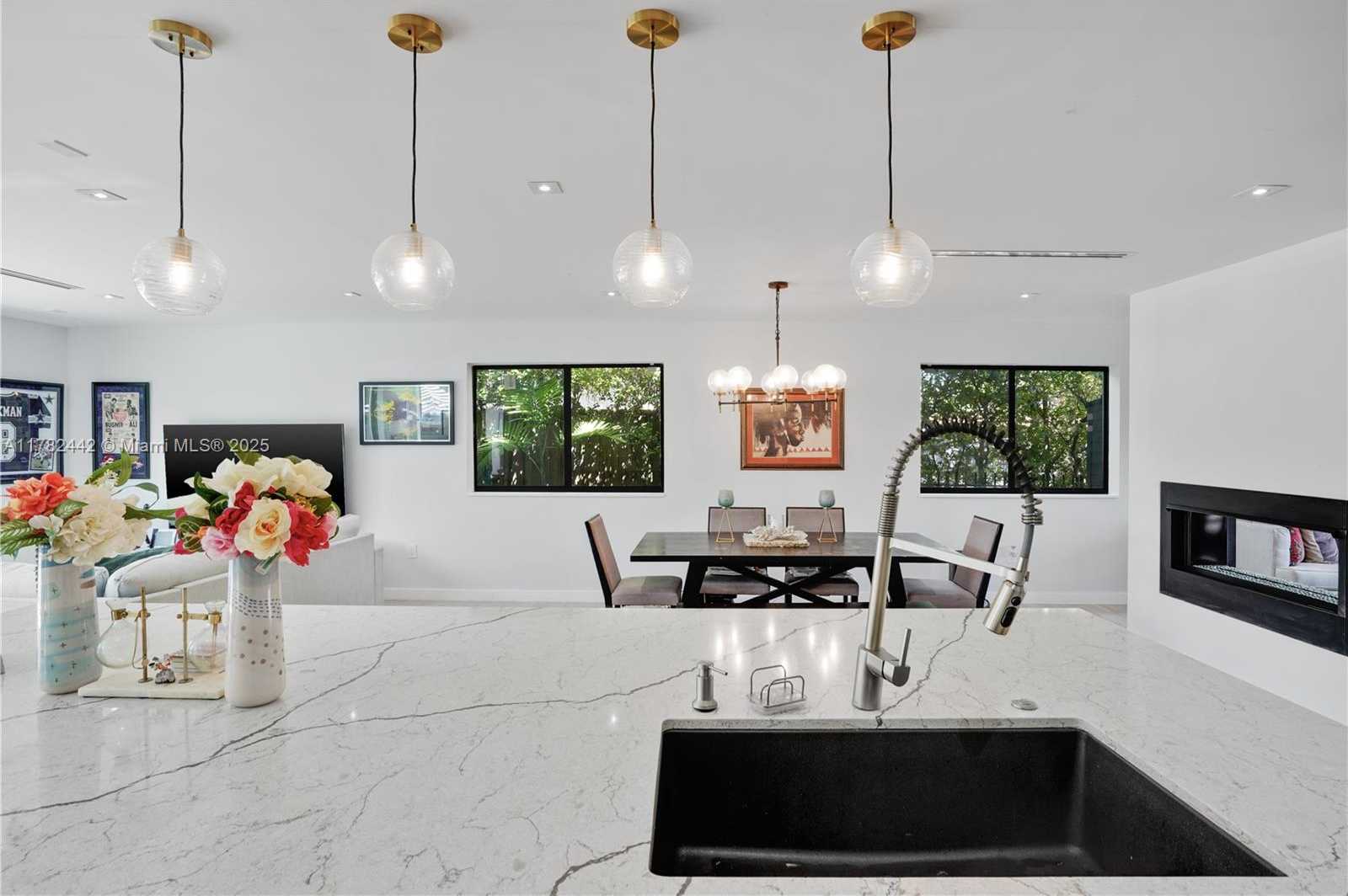 Small Image of 12500 GRIFFING BLVD, North Miami Number 19