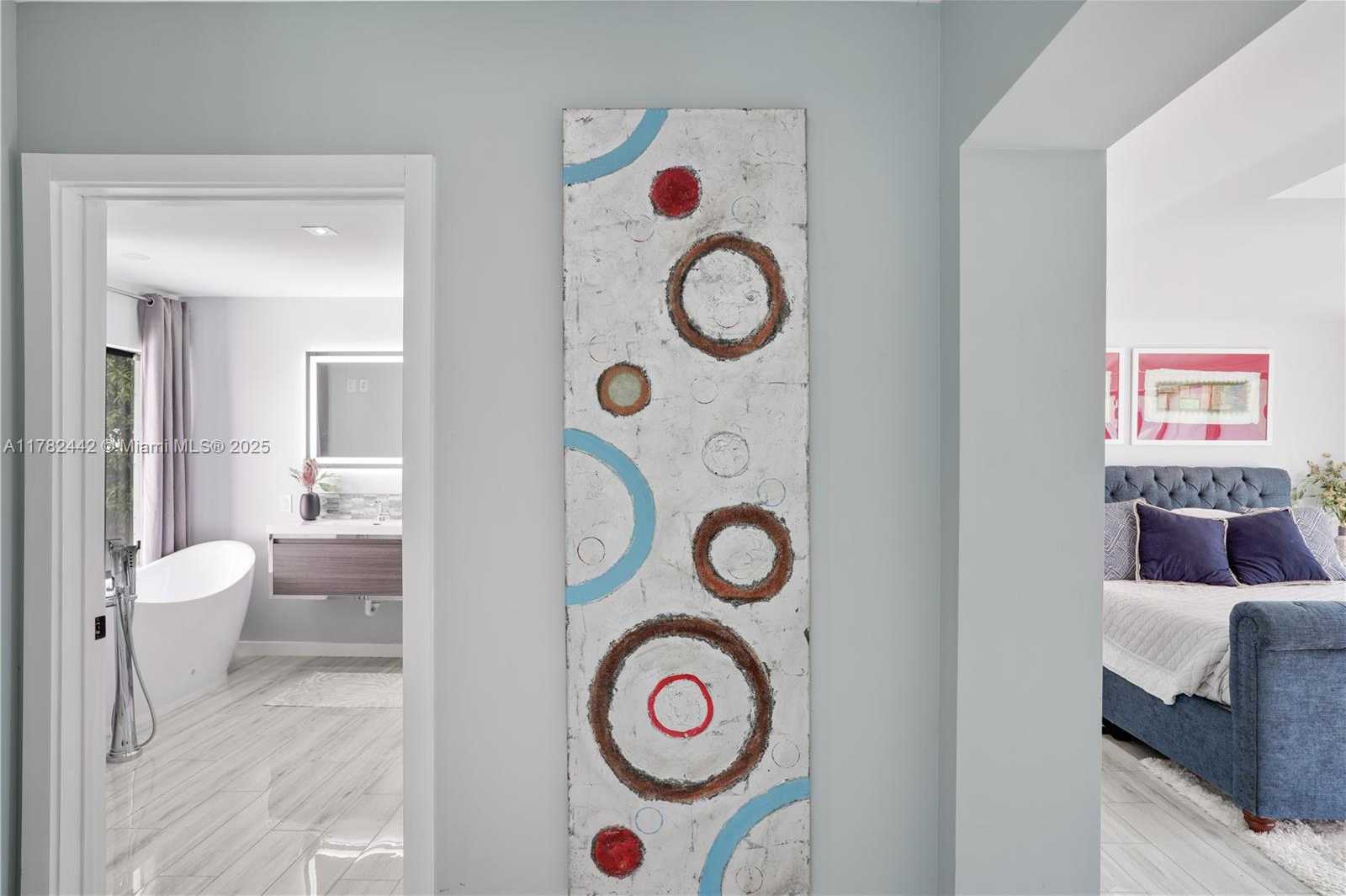 Small Image of 12500 GRIFFING BLVD, North Miami Number 28