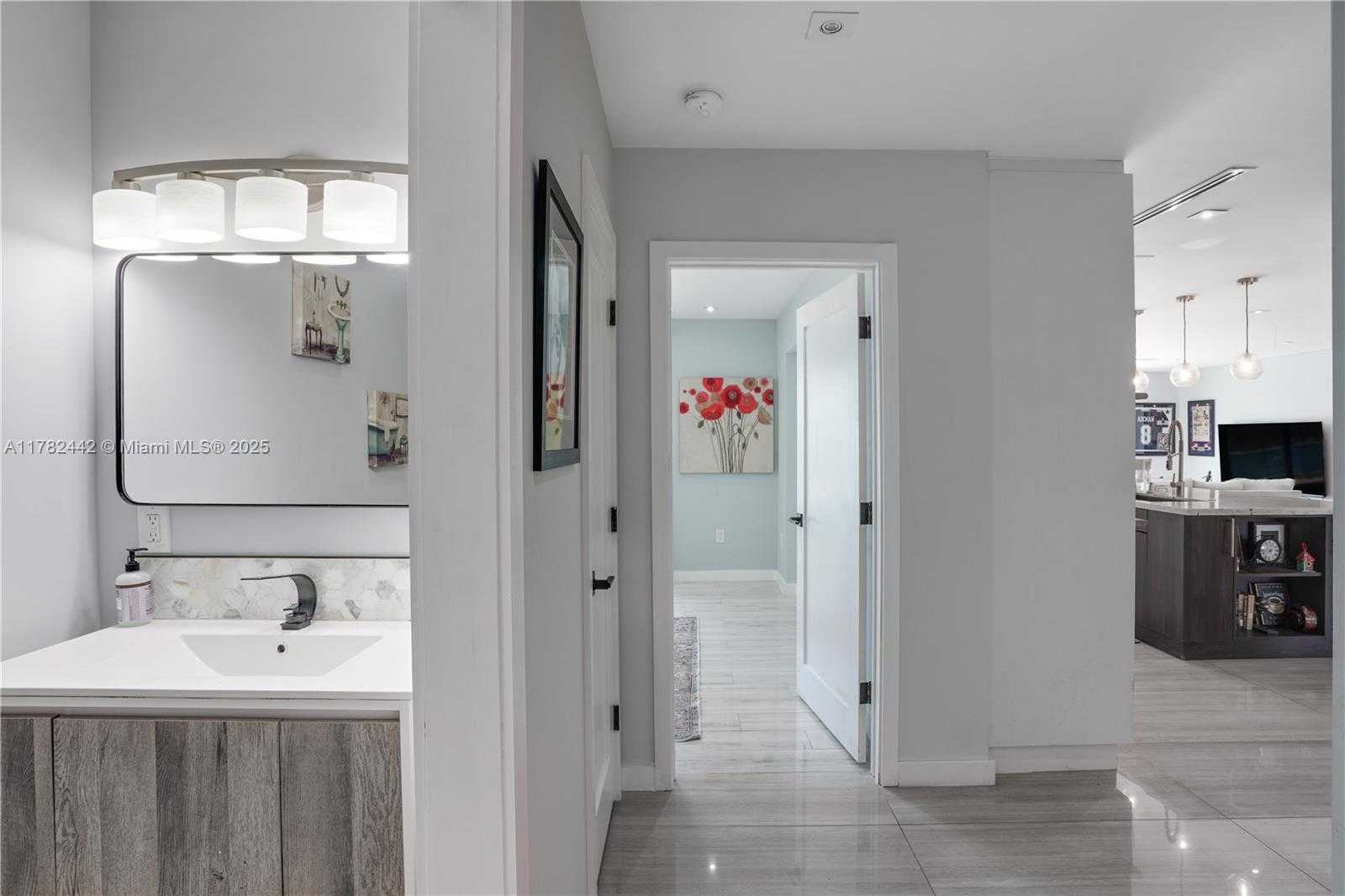 Small Image of 12500 GRIFFING BLVD, North Miami Number 30
