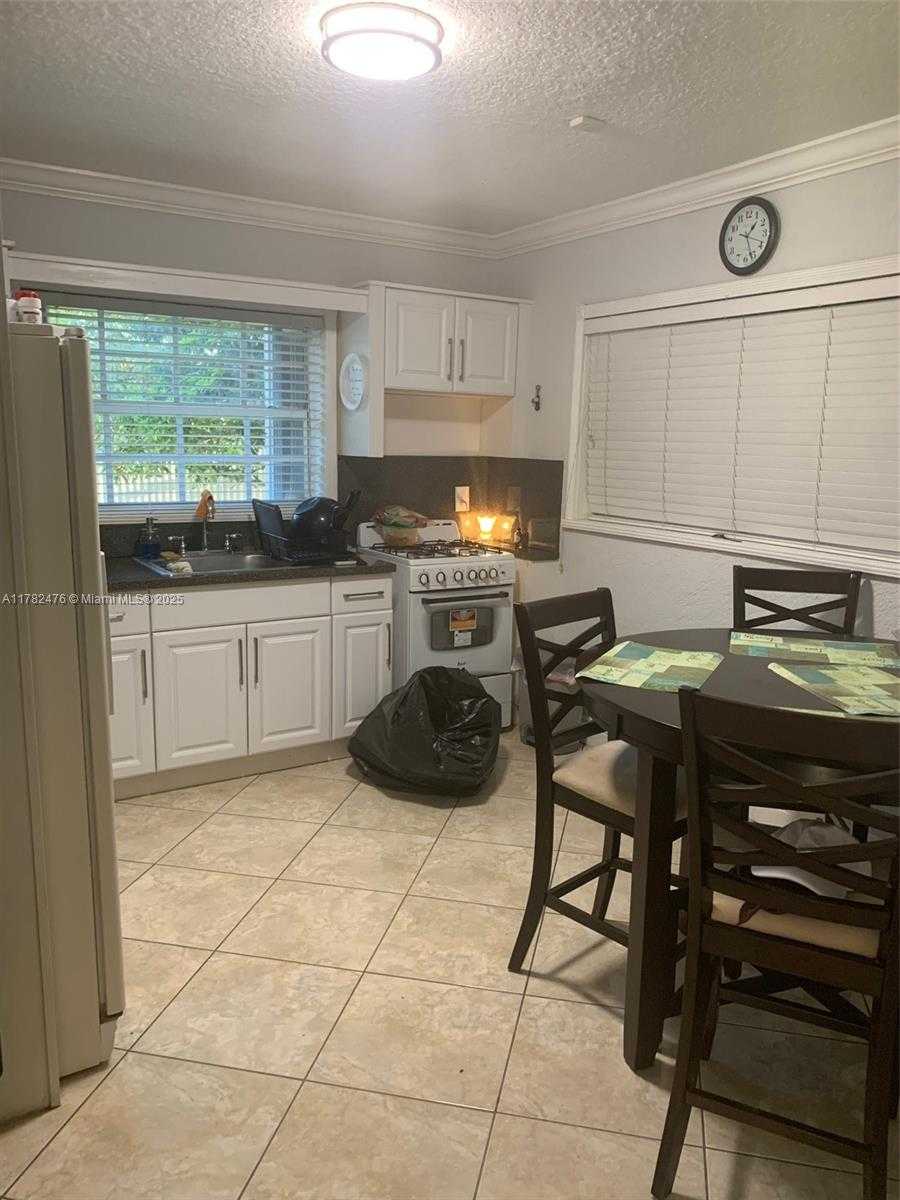 Small Image of 24105 SOUTH WEST 124TH AVE, Homestead Number 11