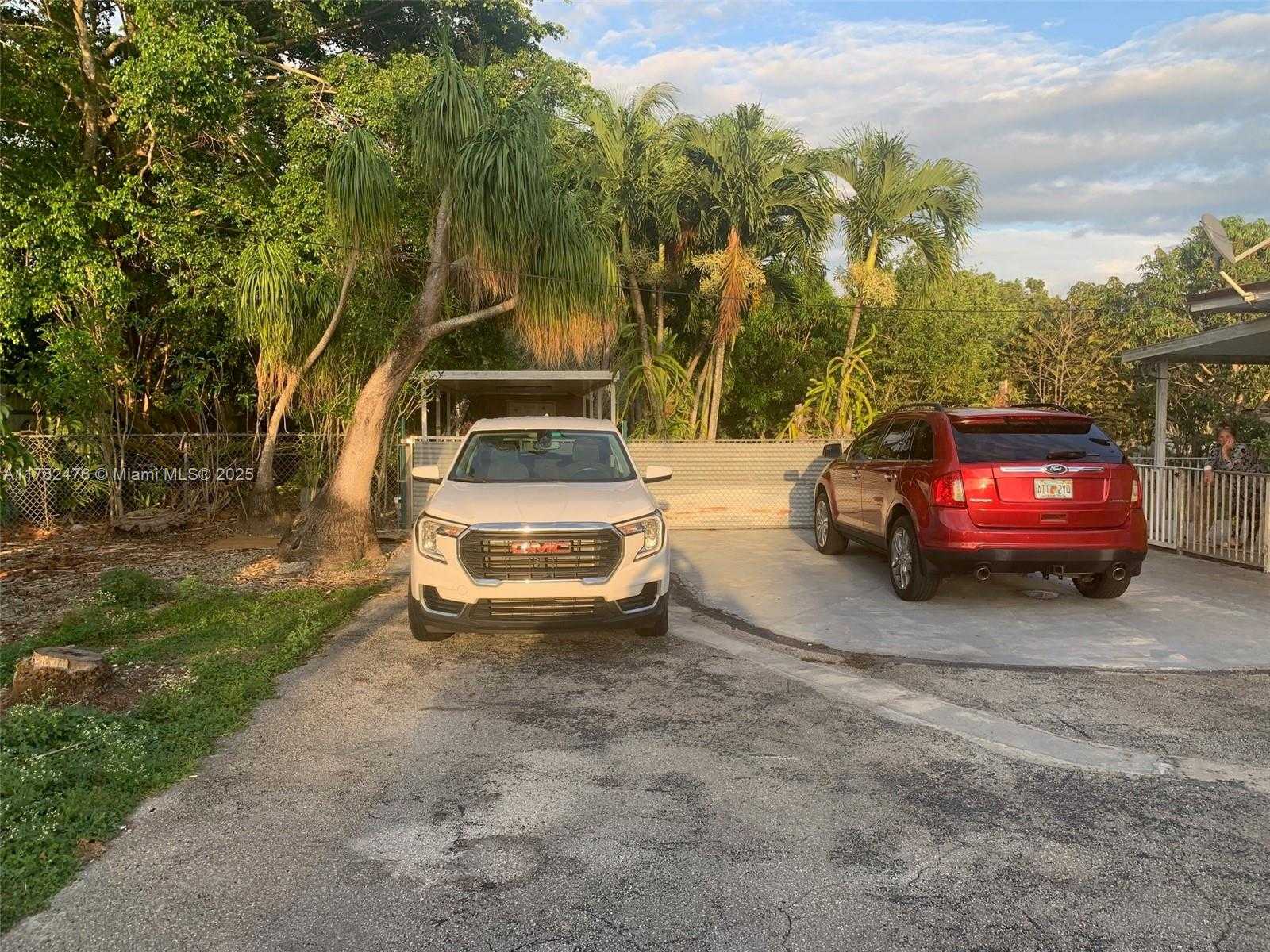 Small Image of 24105 SOUTH WEST 124TH AVE, Homestead Number 29