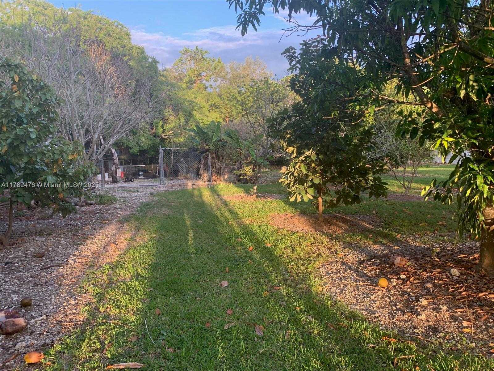 Small Image of 24105 SOUTH WEST 124TH AVE, Homestead Number 34
