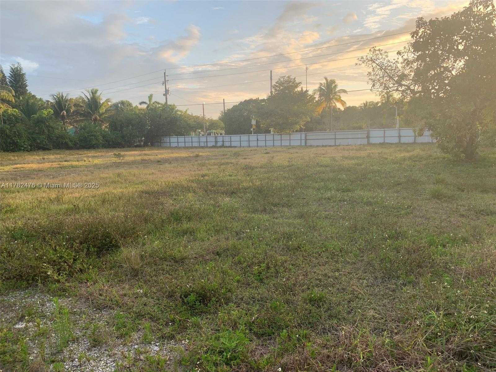 Small Image of 24105 SOUTH WEST 124TH AVE, Homestead Number 40