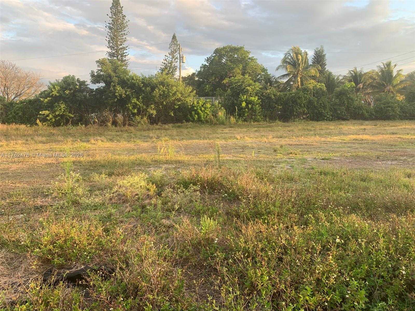 Small Image of 24105 SOUTH WEST 124TH AVE, Homestead Number 45