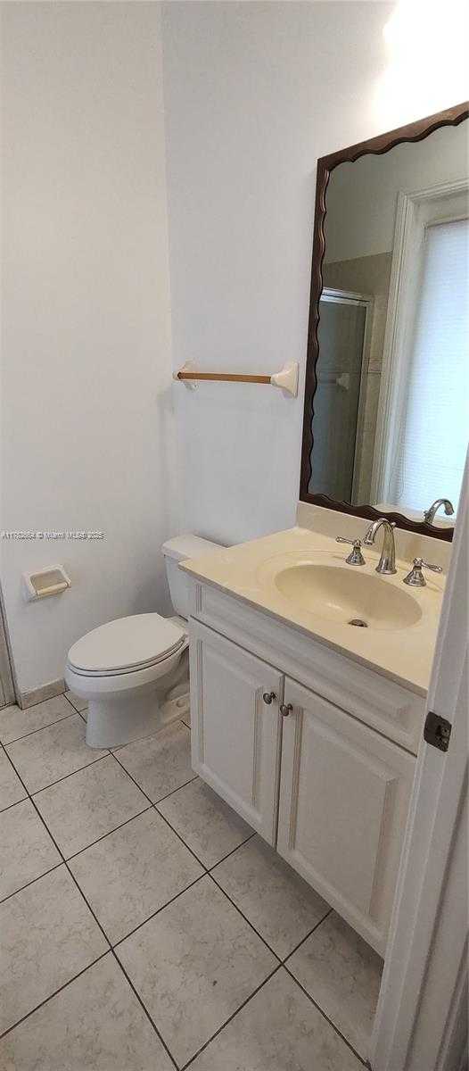 Small Image of 4713 VILLAGE WAY, Davie Number 44