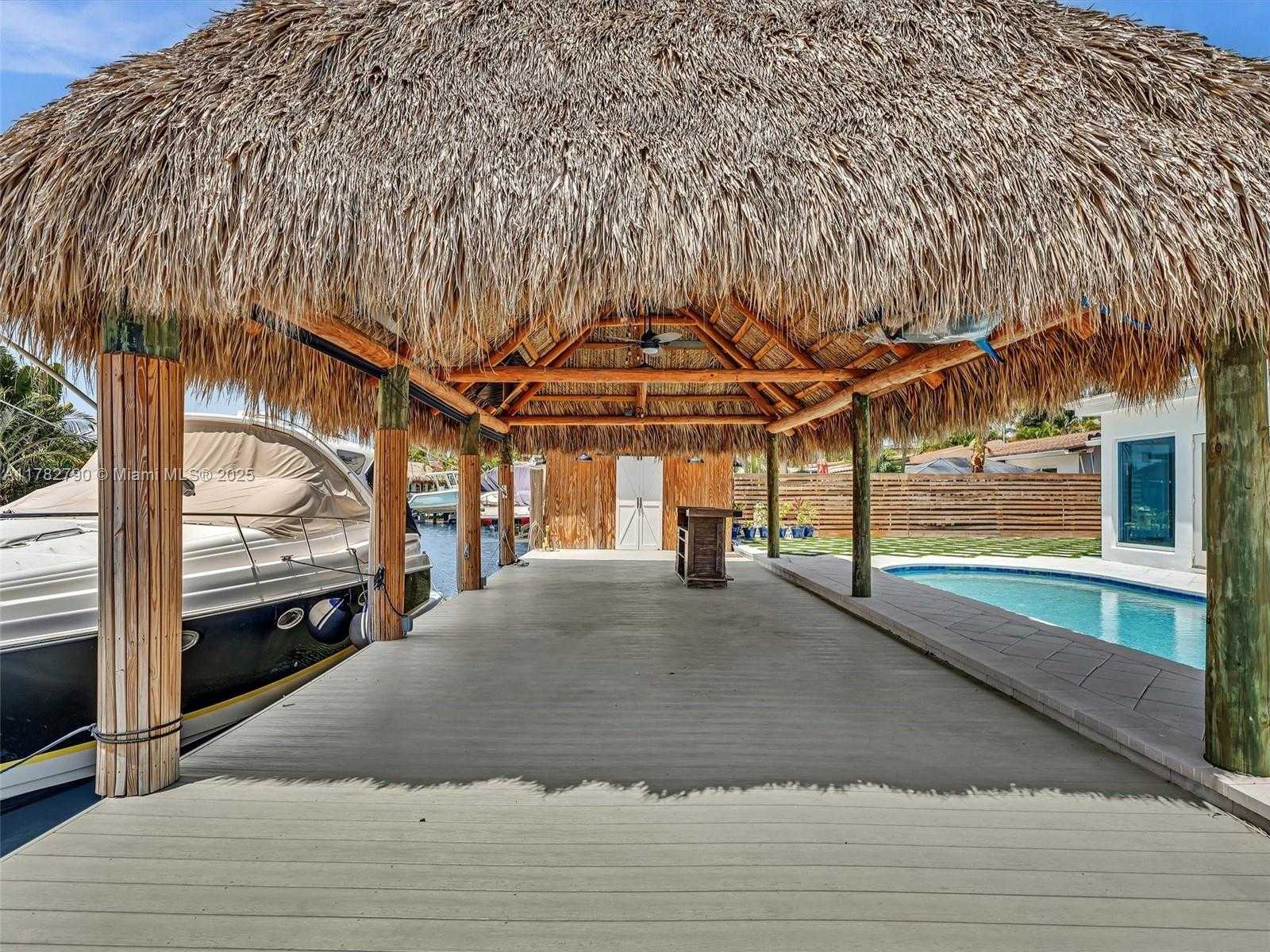 Small Image of 959 NAUTILUS ISLE, Dania Beach Number 30