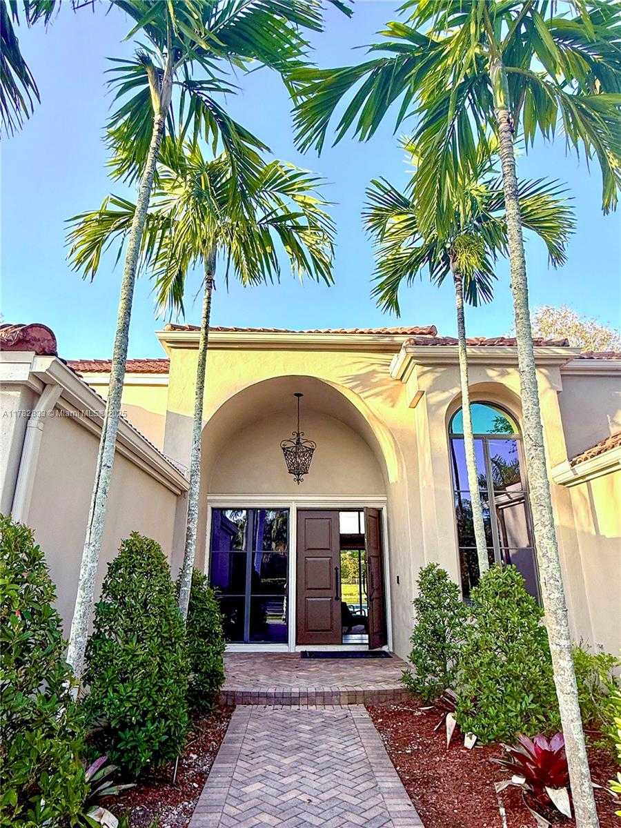 Small Image of 400 ALEXANDRA CIR, Weston Number 2