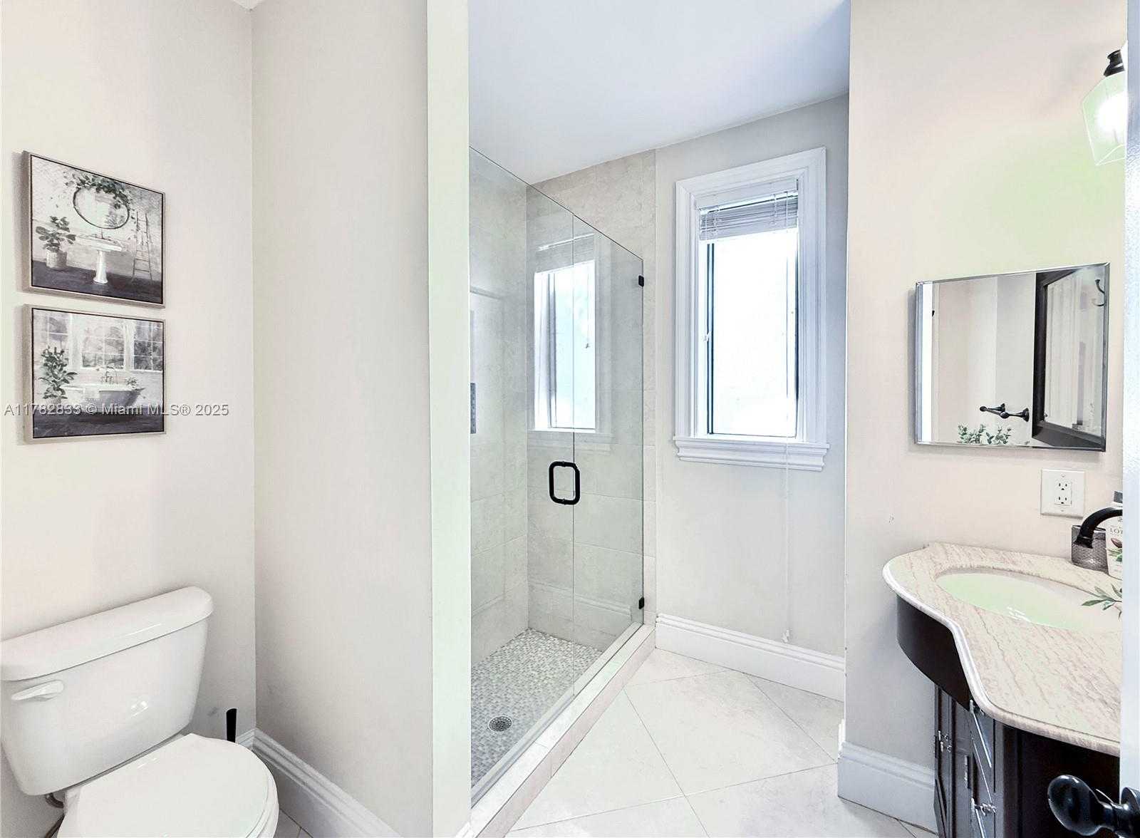Small Image of 400 ALEXANDRA CIR, Weston Number 44