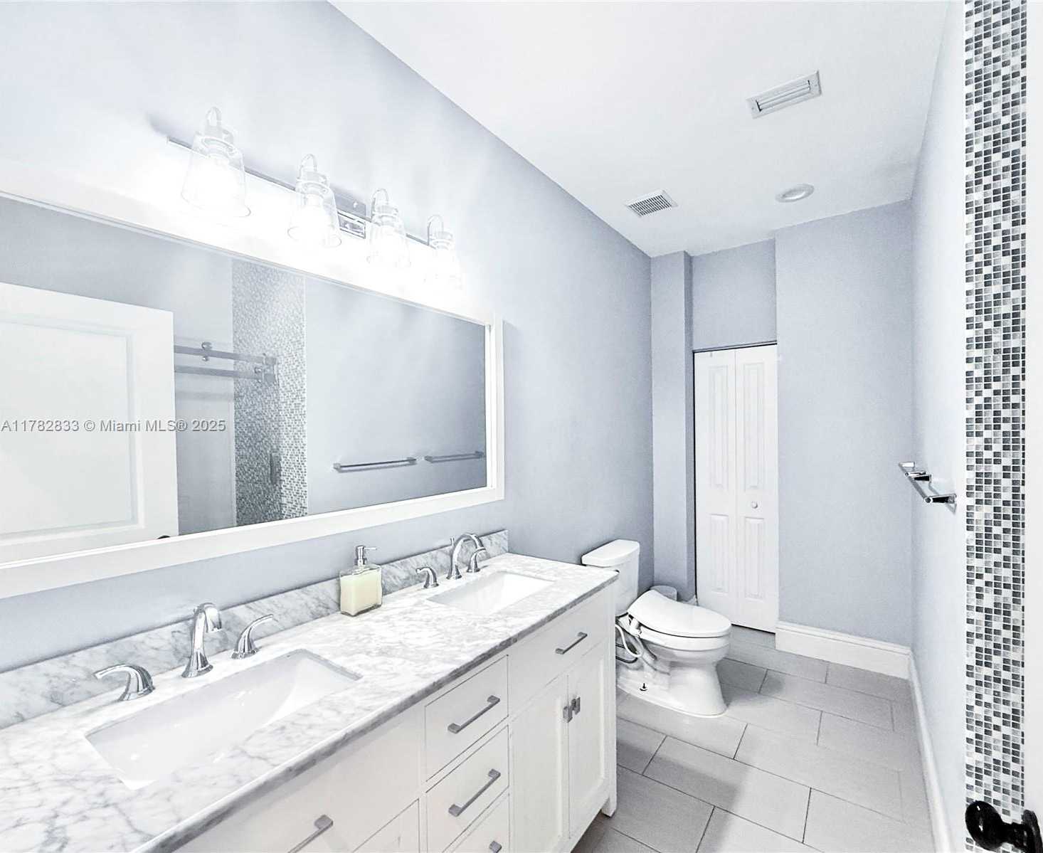 Small Image of 400 ALEXANDRA CIR, Weston Number 49