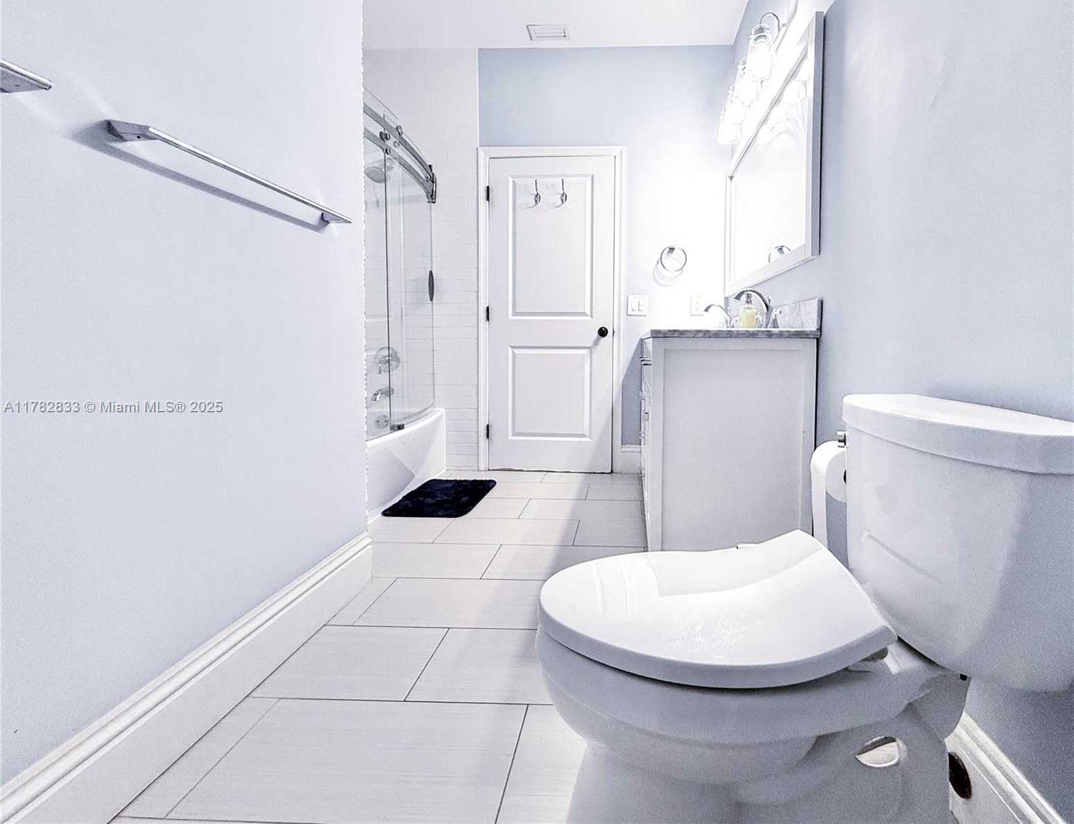 Small Image of 400 ALEXANDRA CIR, Weston Number 50