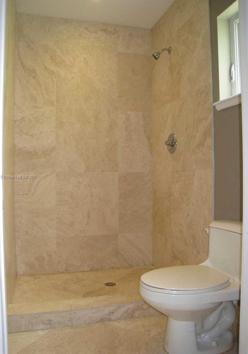 Small Image of 7440 SOUTH WEST 126TH ST, Pinecrest Number 14