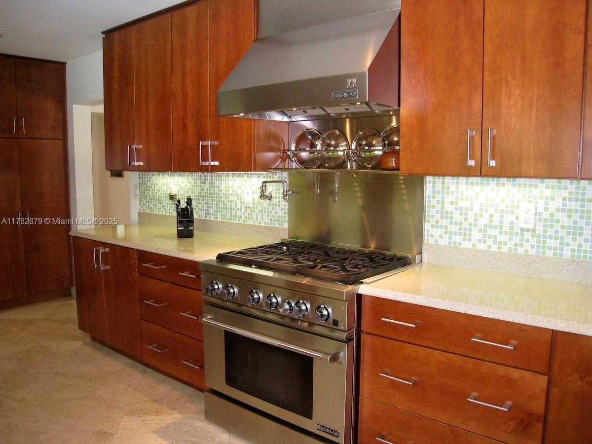 Small Image of 7440 SOUTH WEST 126TH ST, Pinecrest Number 20