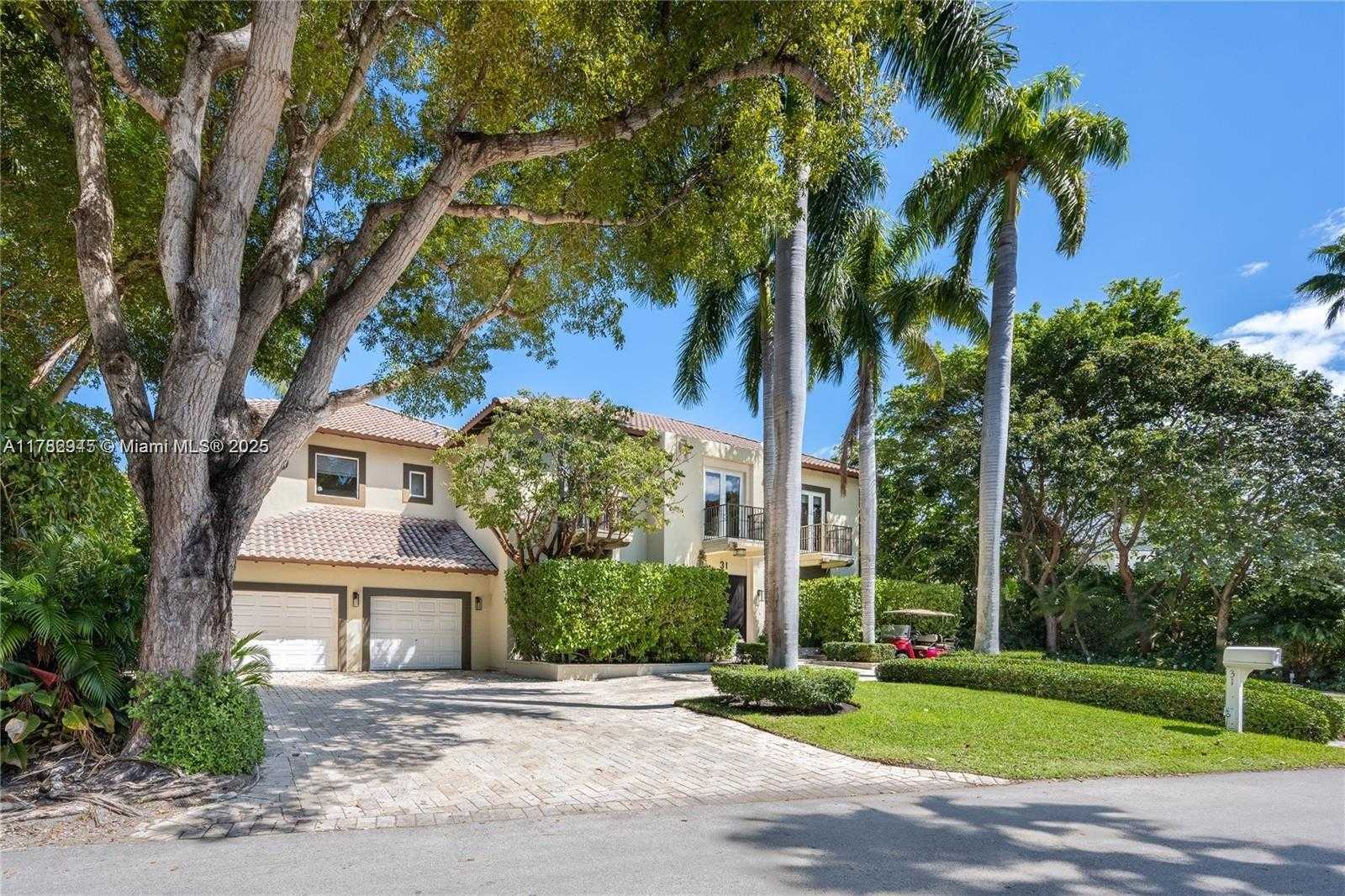 Small Image of 31 ISLAND DR, Key Biscayne Number 3