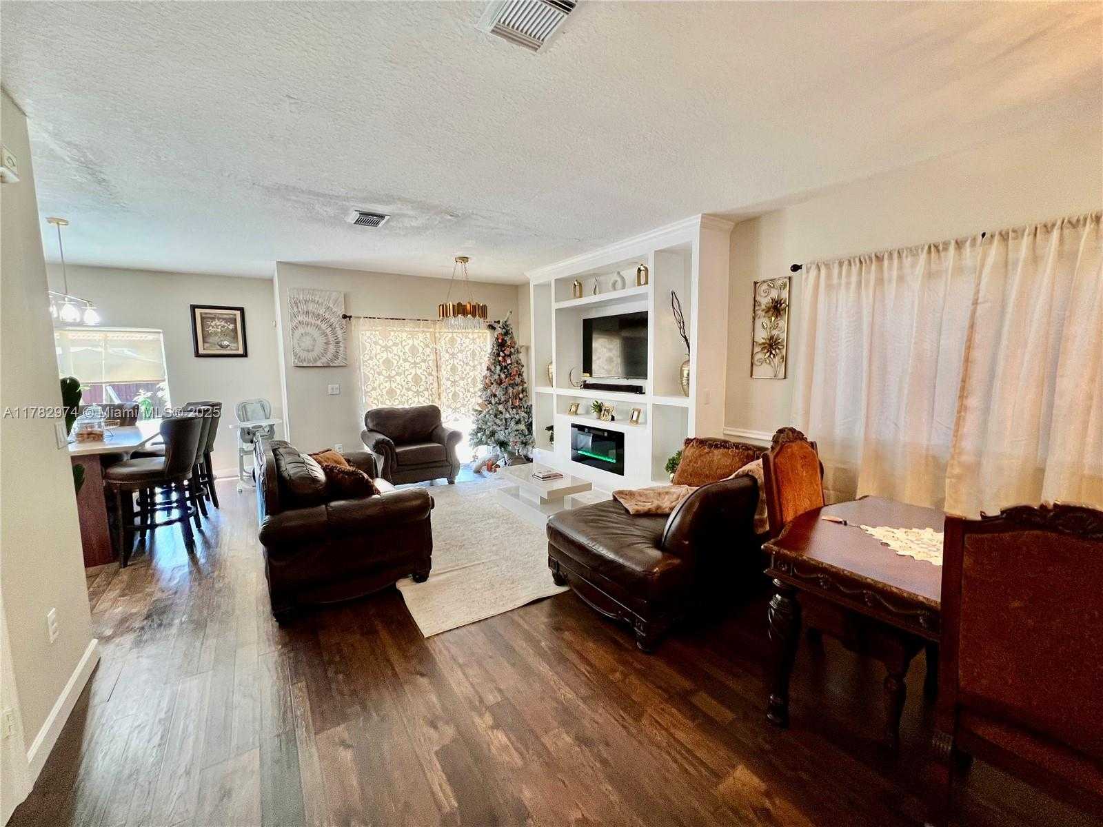Small Image of 2532 NORTH EAST 41ST TER, Homestead Number 10