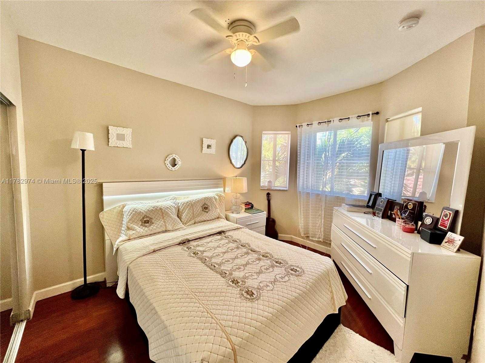 Small Image of 2532 NORTH EAST 41ST TER, Homestead Number 21
