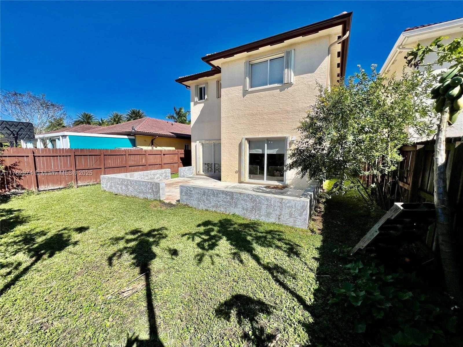 Small Image of 2532 NORTH EAST 41ST TER, Homestead Number 31