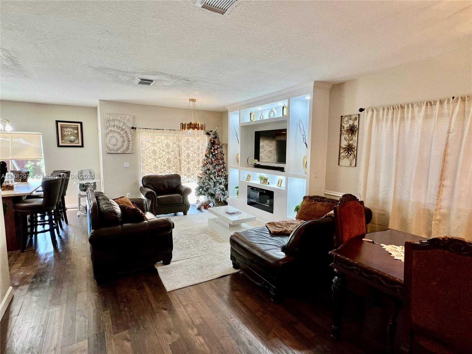 Small Image of 2532 NORTH EAST 41ST TER, Homestead Number 7