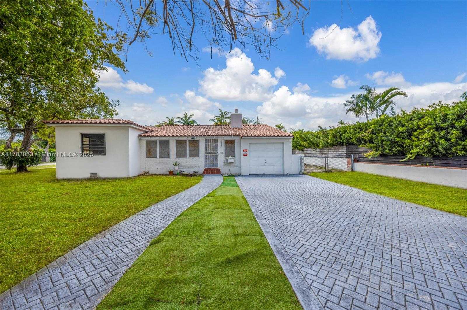 Small Image of 790 NORTH EAST 96TH ST, Miami Shores Number 16