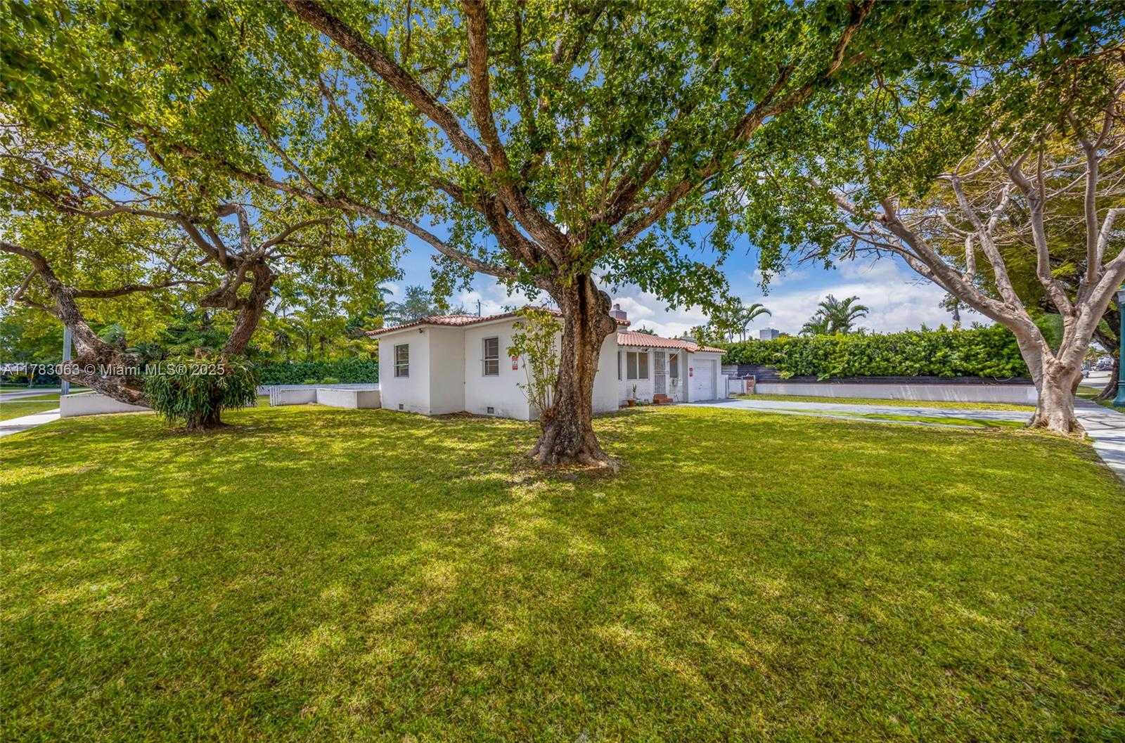 Small Image of 790 NORTH EAST 96TH ST, Miami Shores Number 17