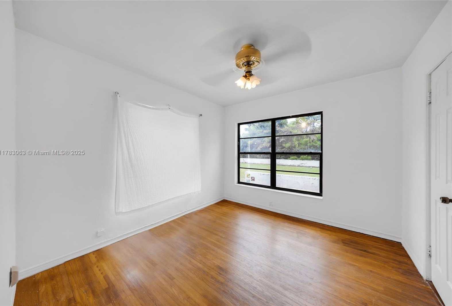 Small Image of 790 NORTH EAST 96TH ST, Miami Shores Number 29