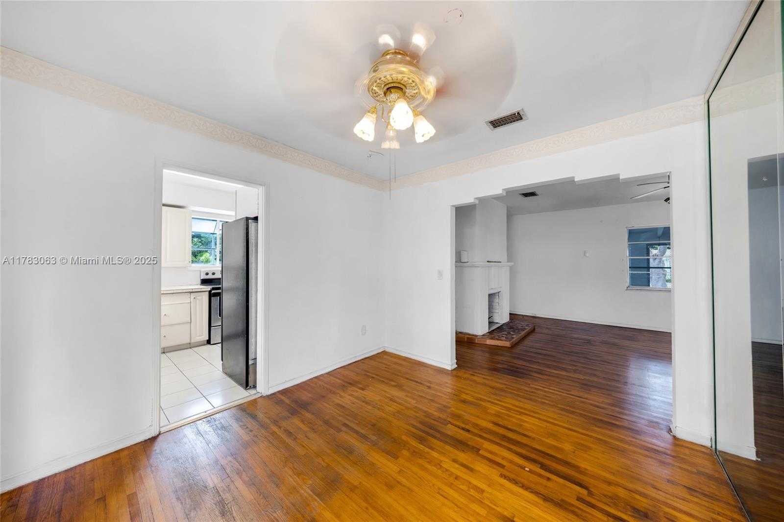 Small Image of 790 NORTH EAST 96TH ST, Miami Shores Number 32