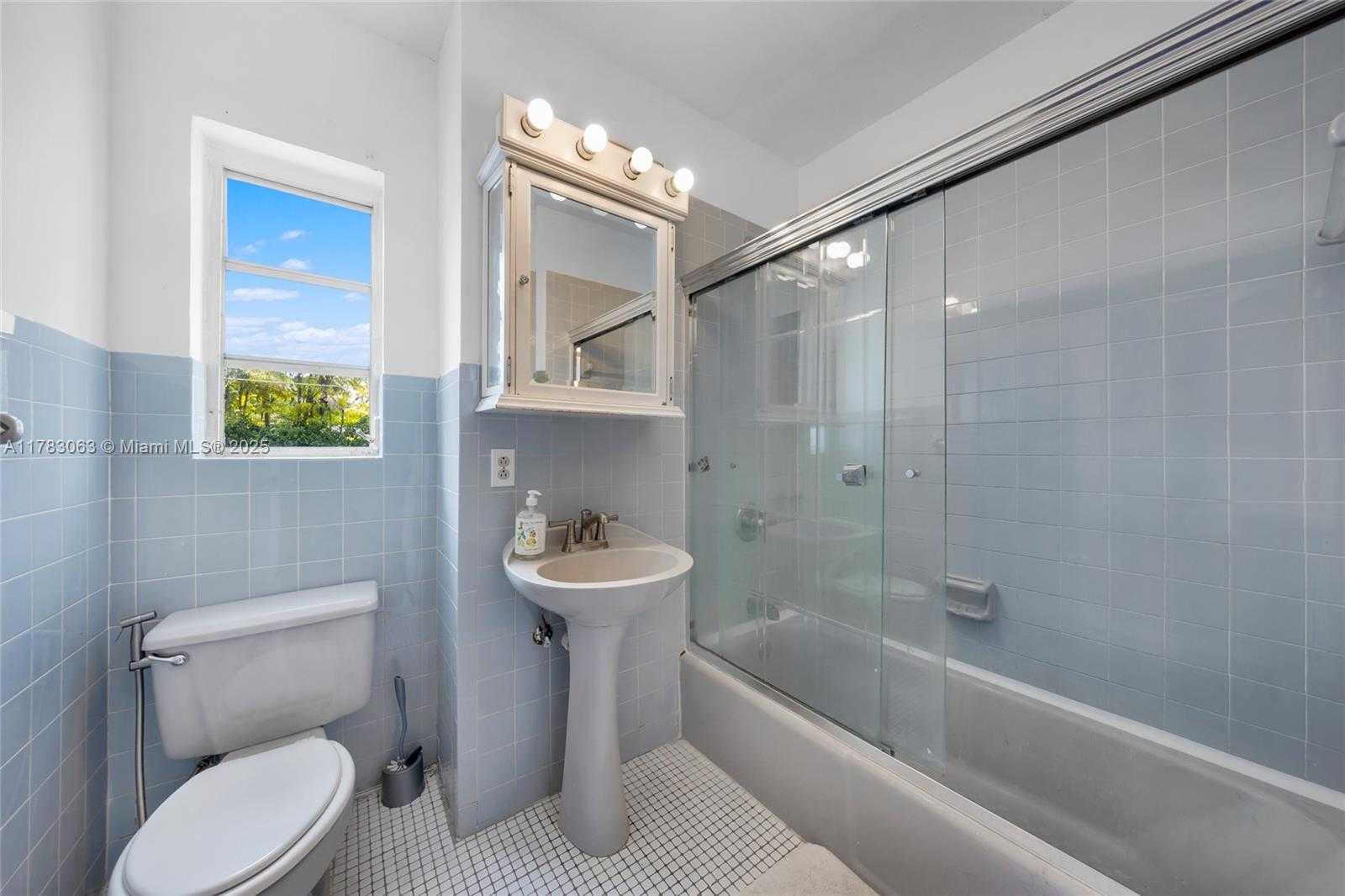 Small Image of 790 NORTH EAST 96TH ST, Miami Shores Number 41