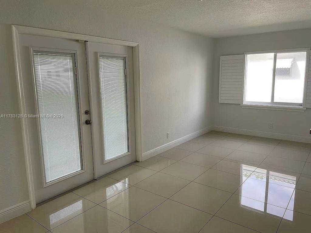 Small Image of 1411 NORTH WEST 90TH DR, Plantation Number 25