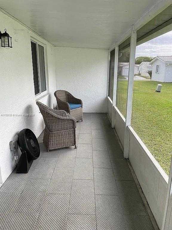 Small Image of 1411 NORTH WEST 90TH DR, Plantation Number 30