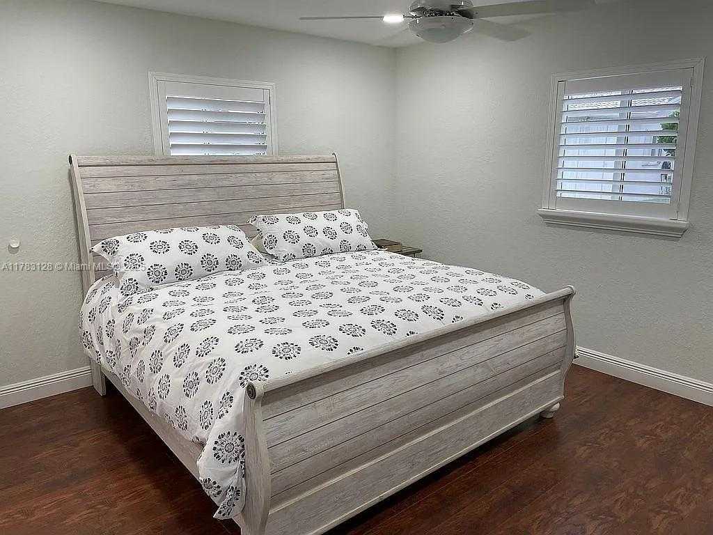 Small Image of 1411 NORTH WEST 90TH DR, Plantation Number 37