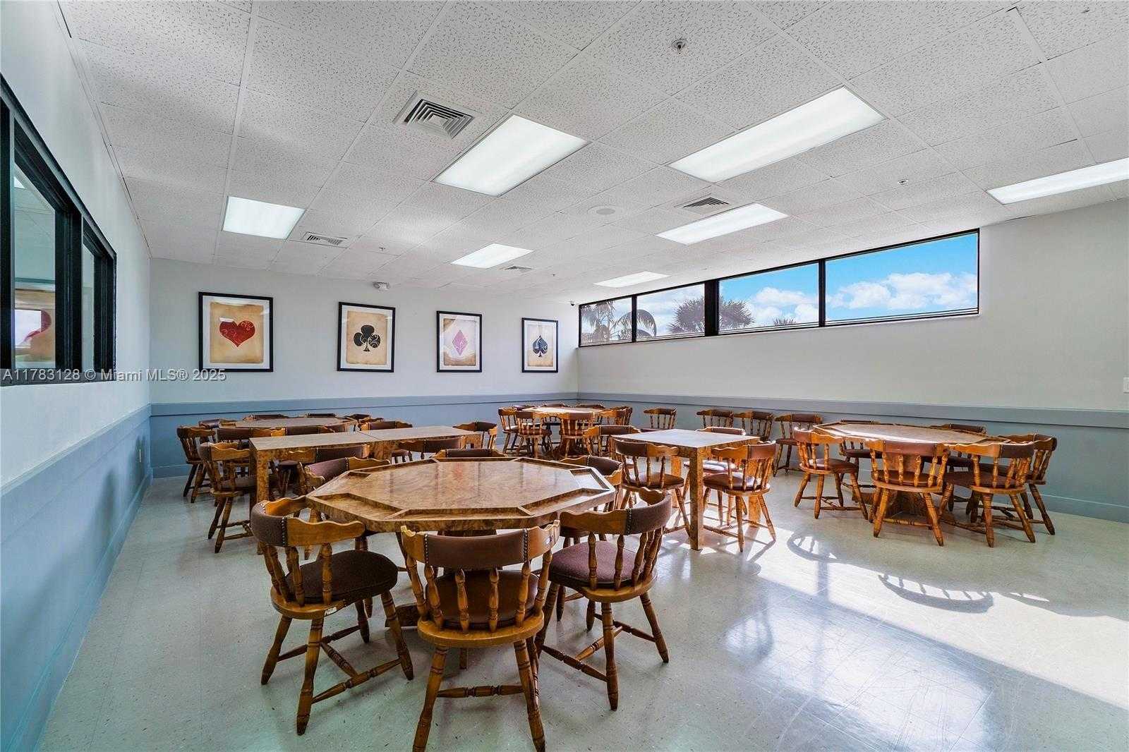 Small Image of 1411 NORTH WEST 90TH DR, Plantation Number 48