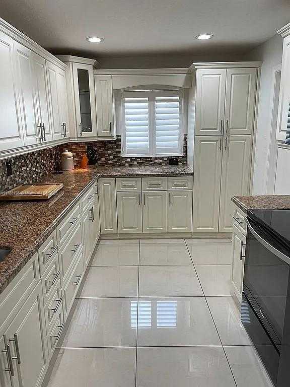 Small Image of 1411 NORTH WEST 90TH DR, Plantation Number 5
