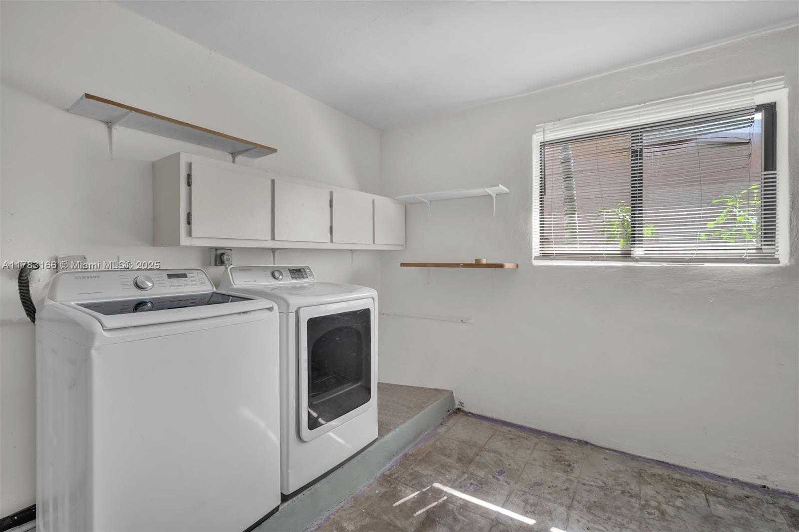 Small Image of 11310 NORTH WEST 35TH ST, Sunrise Number 31