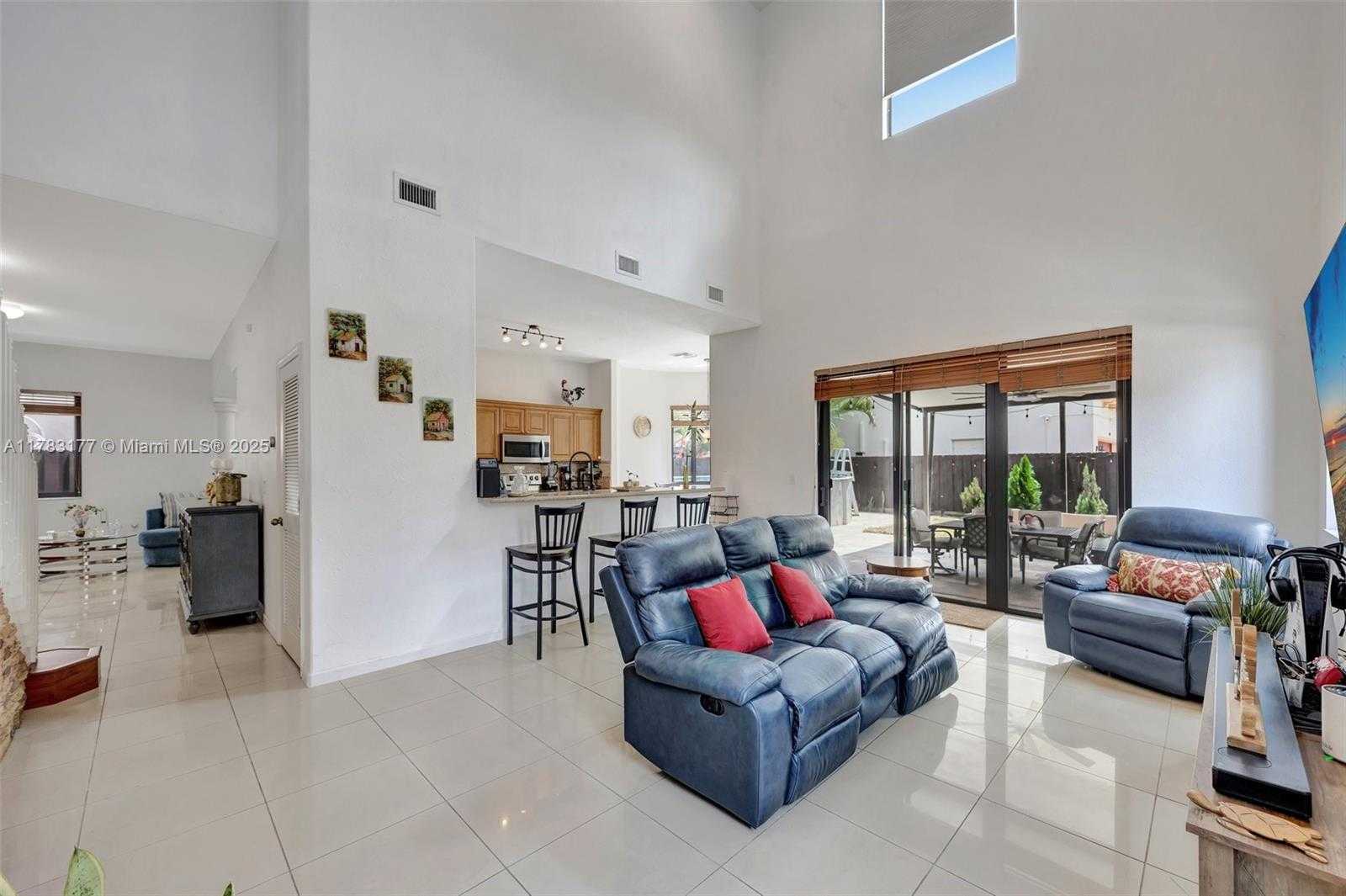 Small Image of 10420 SOUTH WEST 229TH LN, Miami Number 14