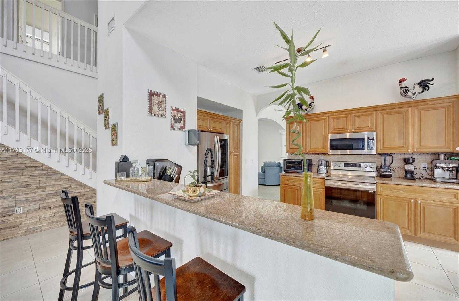 Small Image of 10420 SOUTH WEST 229TH LN, Miami Number 17