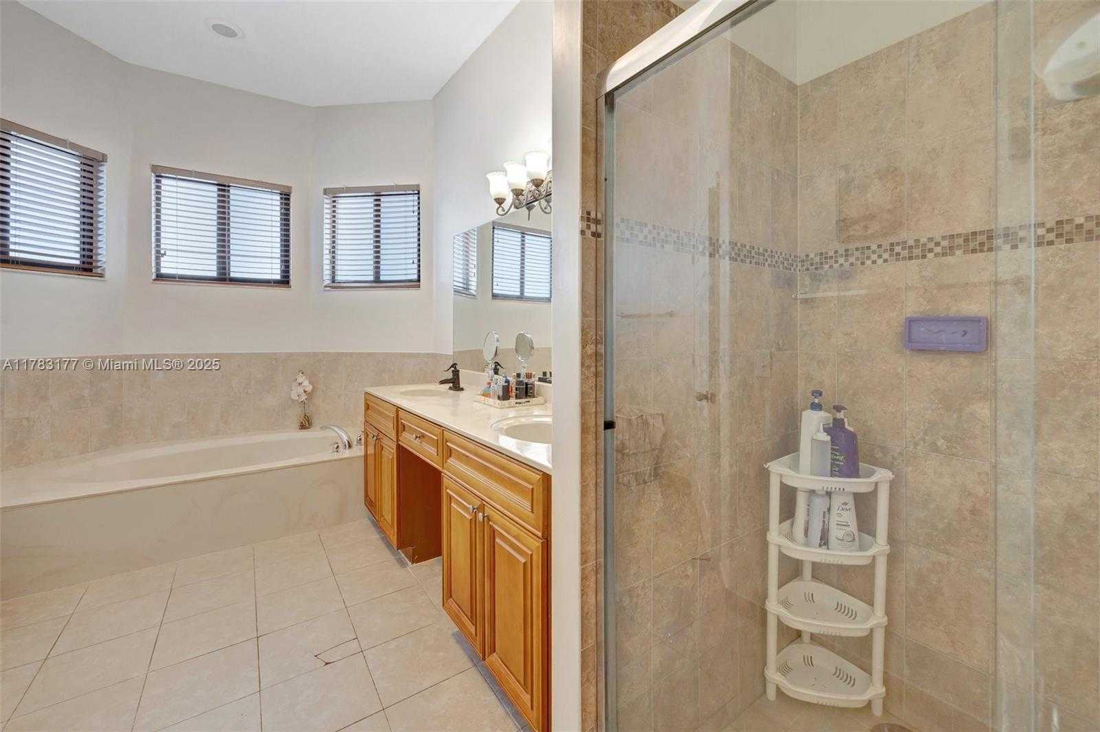 Small Image of 10420 SOUTH WEST 229TH LN, Miami Number 39