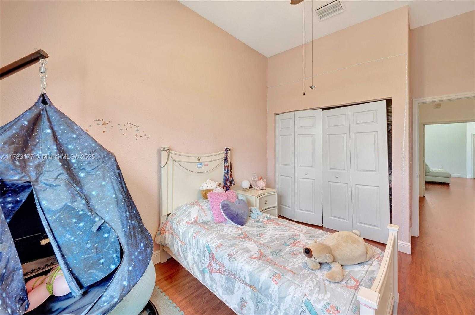Small Image of 10420 SOUTH WEST 229TH LN, Miami Number 42