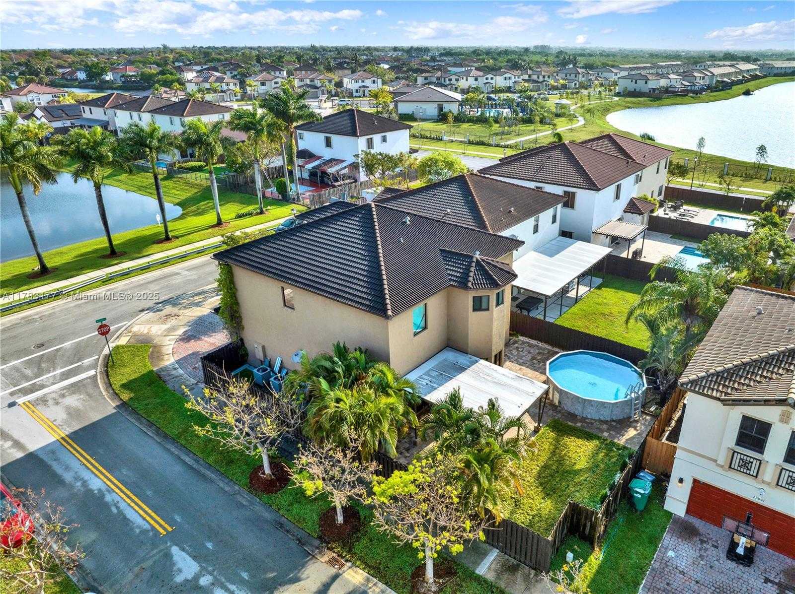 Small Image of 10420 SOUTH WEST 229TH LN, Miami Number 5