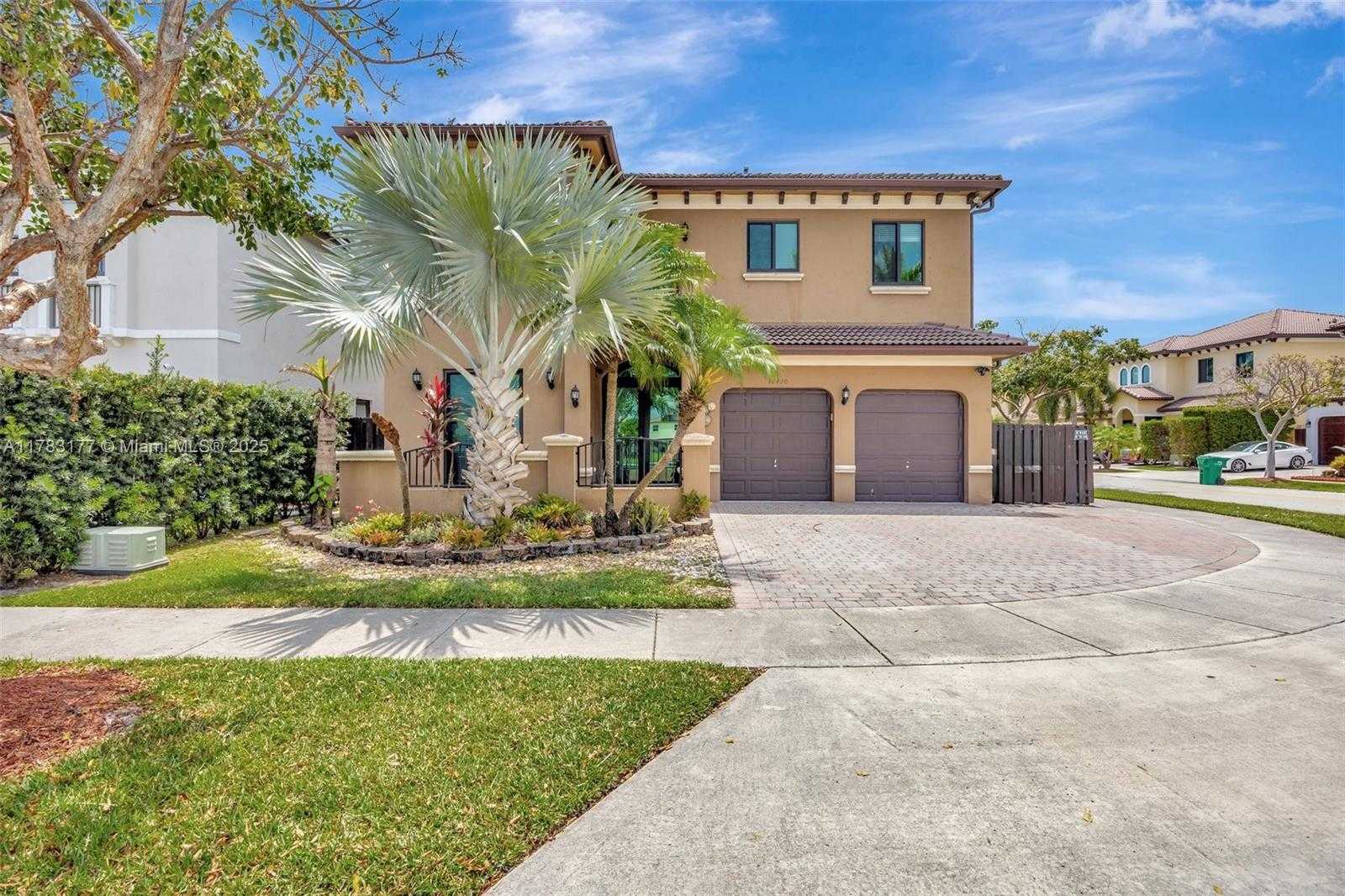 Small Image of 10420 SOUTH WEST 229TH LN, Miami Number 6