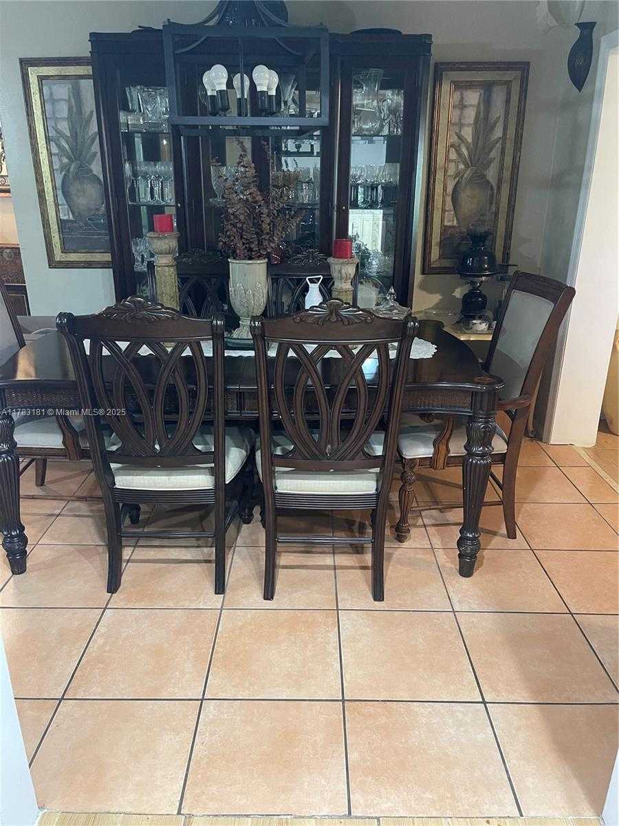 Small Image of 5303 NORTH WEST 50TH AVE, Tamarac Number 16