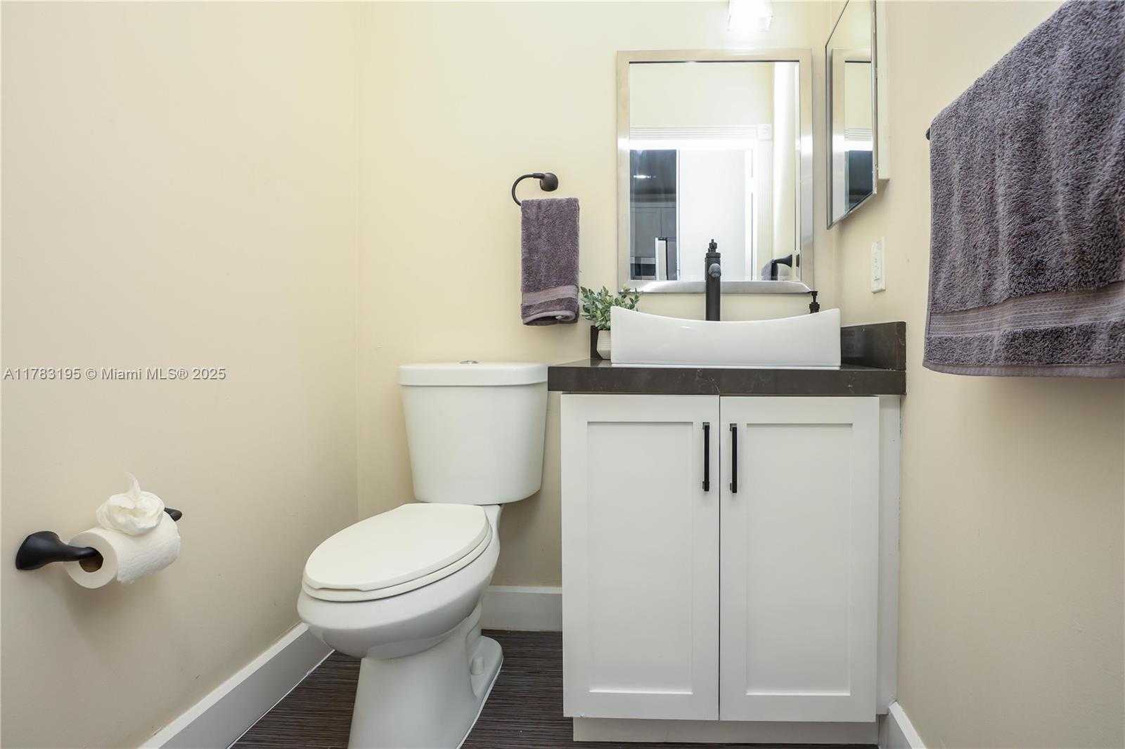 Small Image of 365 NORTH WEST 154TH AVE, Pembroke Pines Number 18