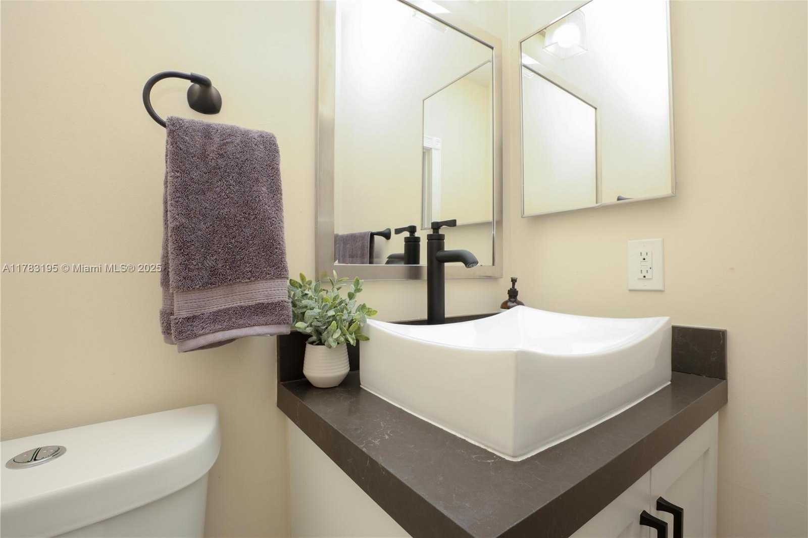 Small Image of 365 NORTH WEST 154TH AVE, Pembroke Pines Number 20