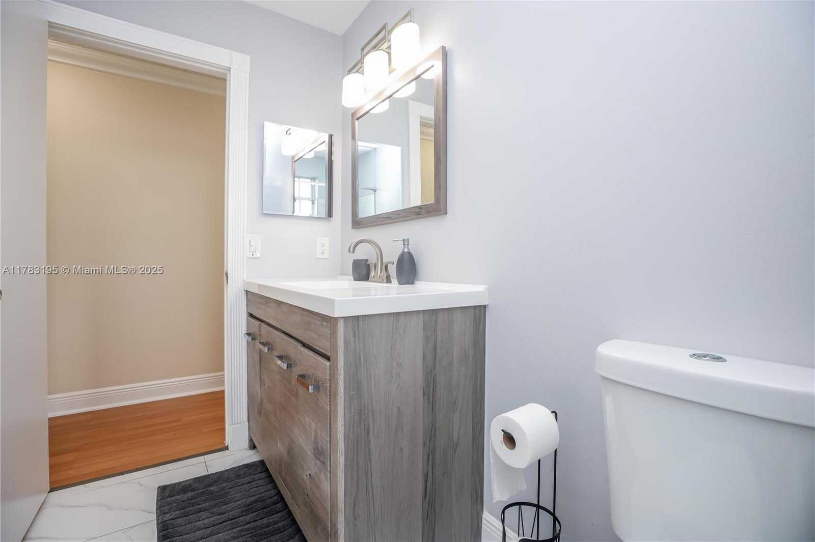 Small Image of 365 NORTH WEST 154TH AVE, Pembroke Pines Number 34