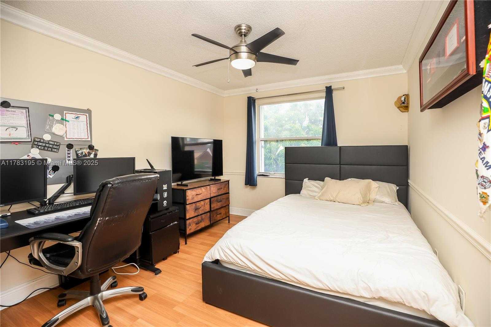 Small Image of 365 NORTH WEST 154TH AVE, Pembroke Pines Number 38