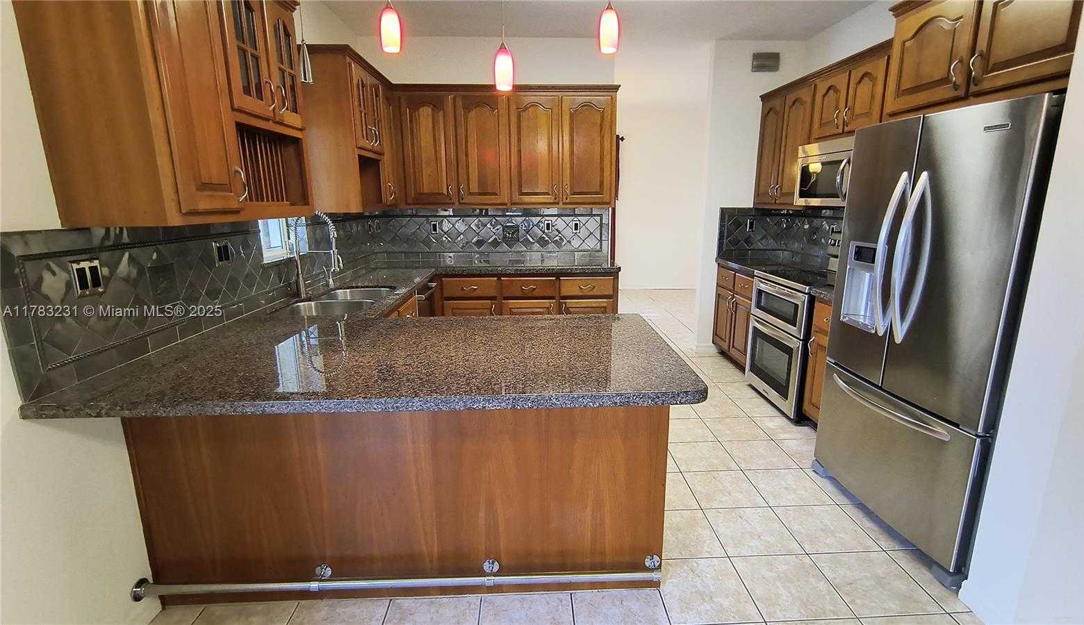 Small Image of 650 SOUTH EAST 30TH DR, Homestead Number 21