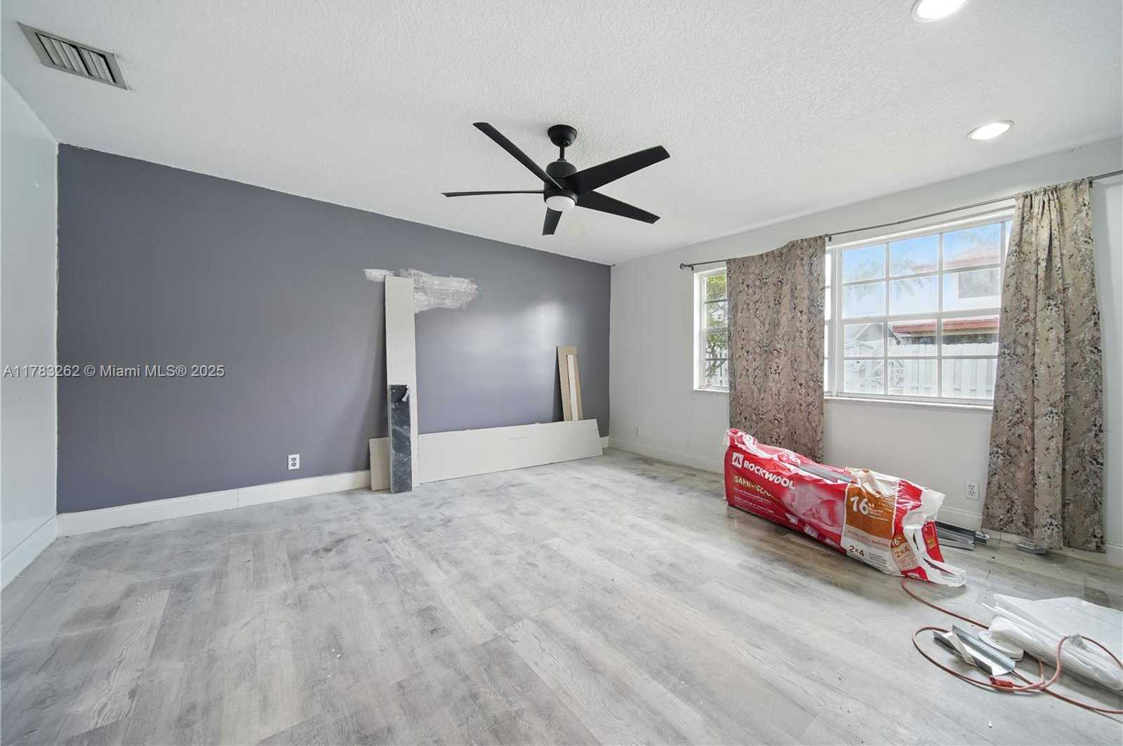 Small Image of 11641 NORTH WEST 42ND ST, Sunrise Number 19